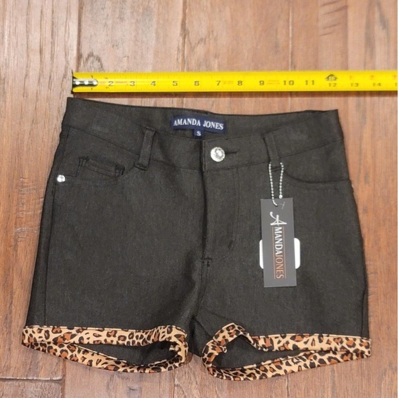 NWT! Small Leopard Trim Black Women's Shorts - Picture 6 of 9